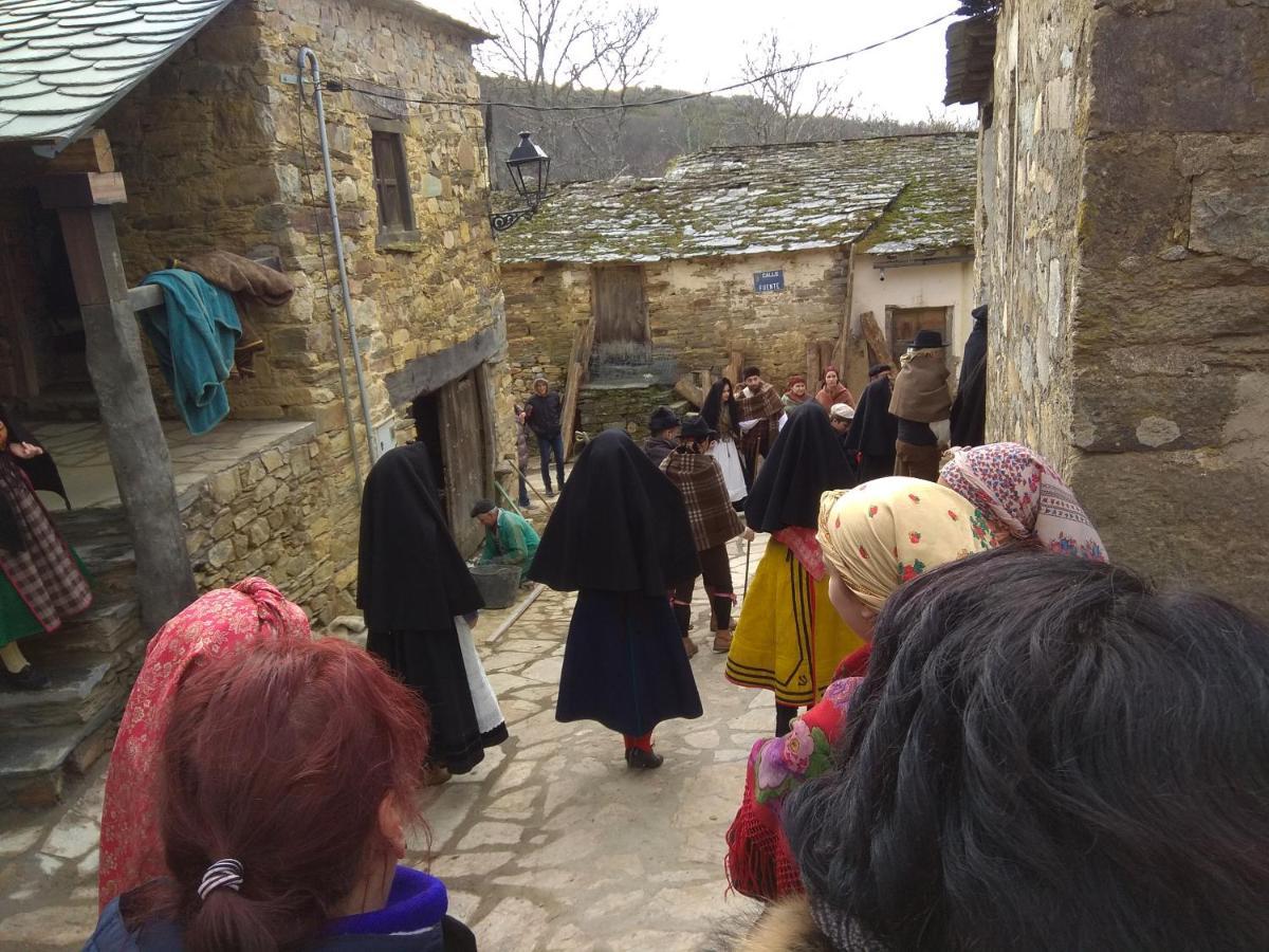 Santa Cruz de los Cuérragos Casa Rural Rosita מראה חיצוני תמונה